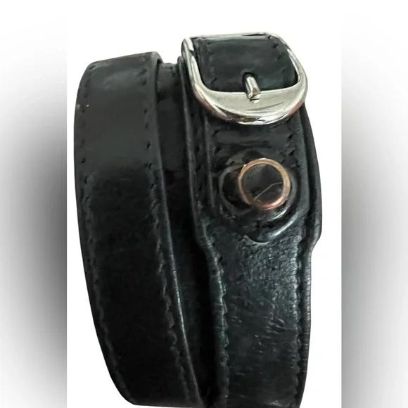 BALENCIAGA Arena Classic Triple Tour
Bracelet Small Black $225 - Picture 3 of 11